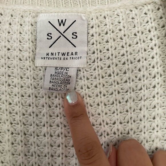 Urban Planet // White Tortoise Button Cardigan - Picture 4 of 4